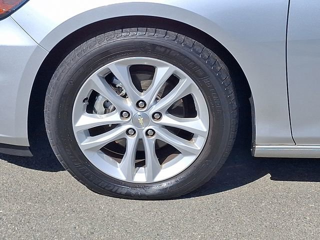 Used 2016 Chevrolet Malibu LT image 25