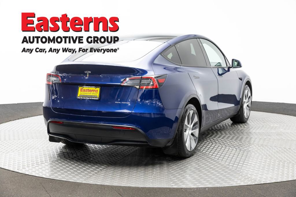 Used 2021 Tesla Model Y Long Range AWD/4WD image 5