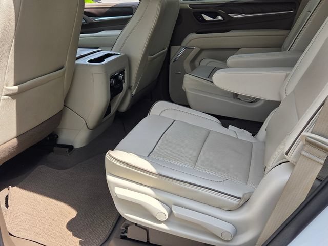 Used 2022 GMC Yukon Denali RWD image 10