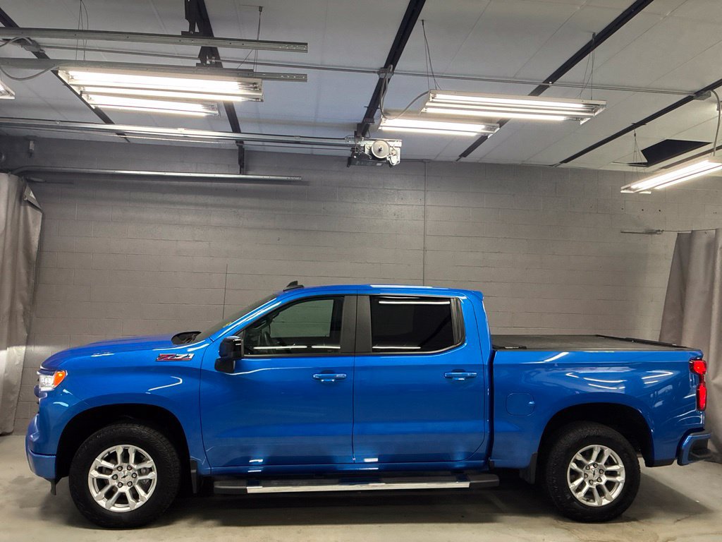Used 2025 Chevrolet Silverado 1500 RST AWD/4WD image 28