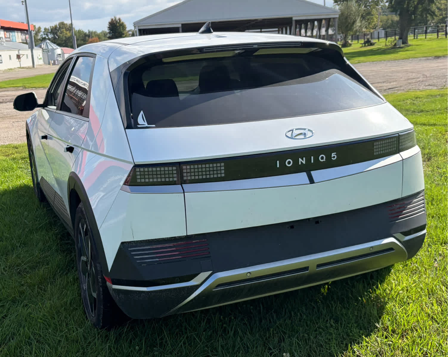 Used 2022 Hyundai Ioniq 5 SE RWD image 4