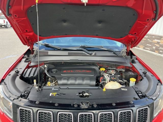 Used 2019 Jeep Compass Trailhawk image 25