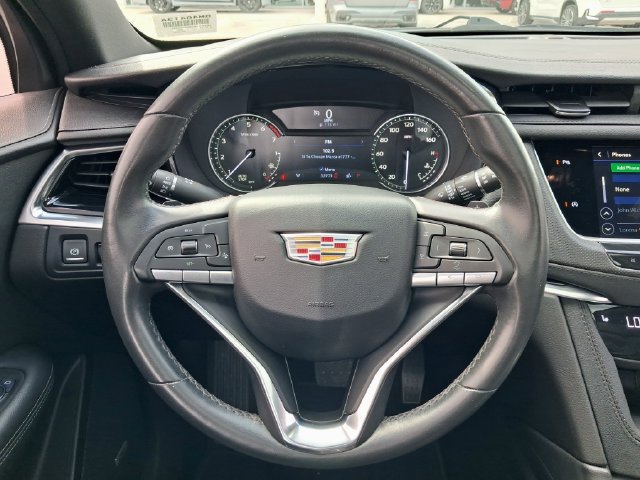 Used 2024 Cadillac XT6 Luxury FWD image 15
