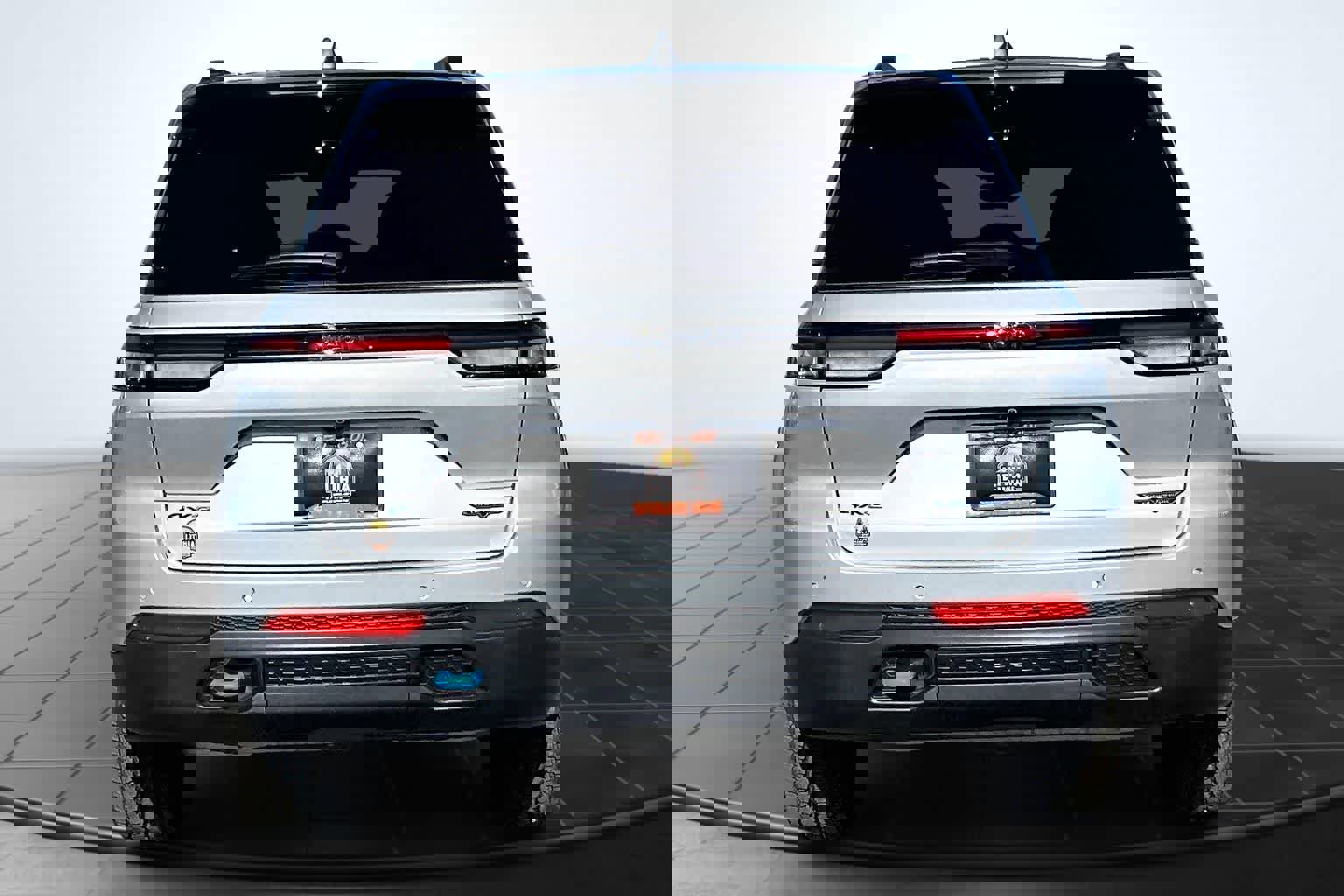 New 2025 Jeep Grand Cherokee Trailhawk w/ Advanced Protech Group II image 5