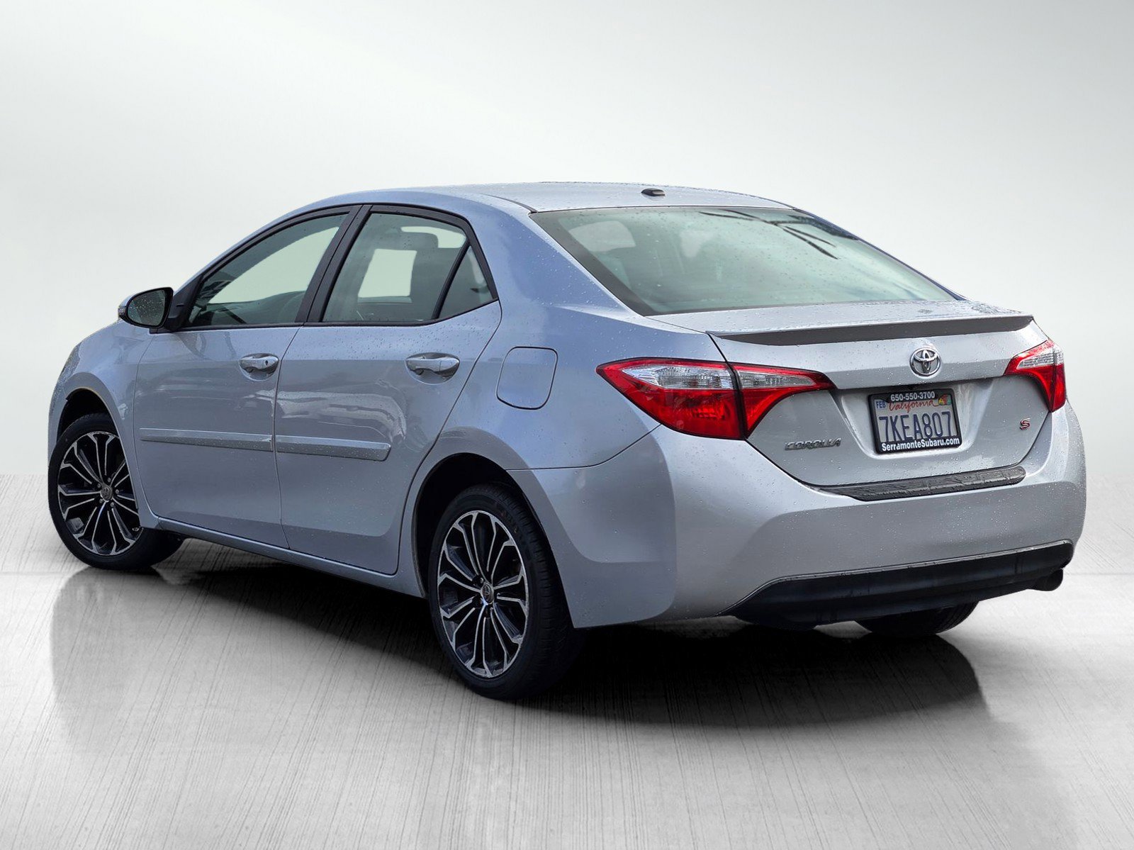 Used 2015 Toyota Corolla S w/ Driver Convenience Package image 6