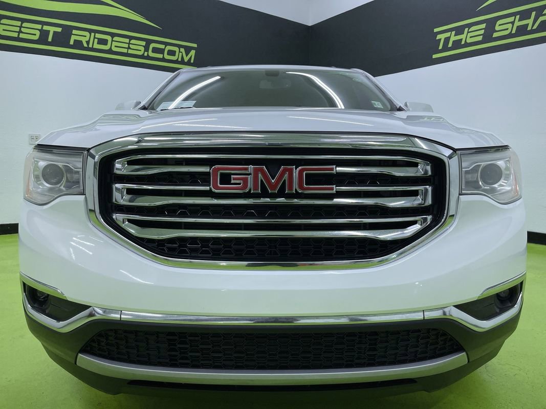 Used 2019 GMC Acadia SLT image 3