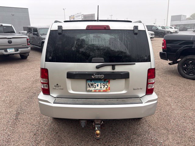 Used 2008 Jeep Liberty Sport w/ Popular Equipment Group AWD/4WD image 7