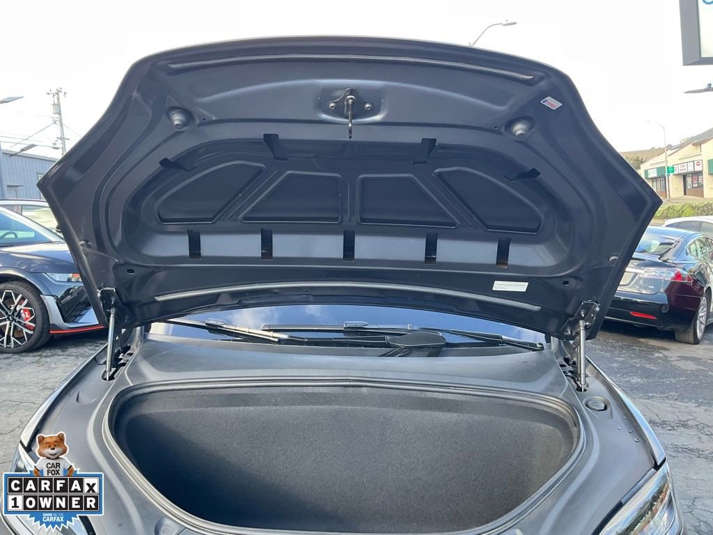 Used 2023 Tesla Model X Plaid image 12