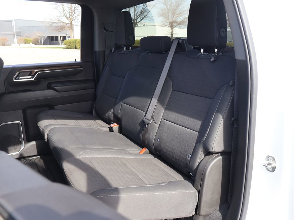 Used 2024 Chevrolet Silverado 2500 LT image 25