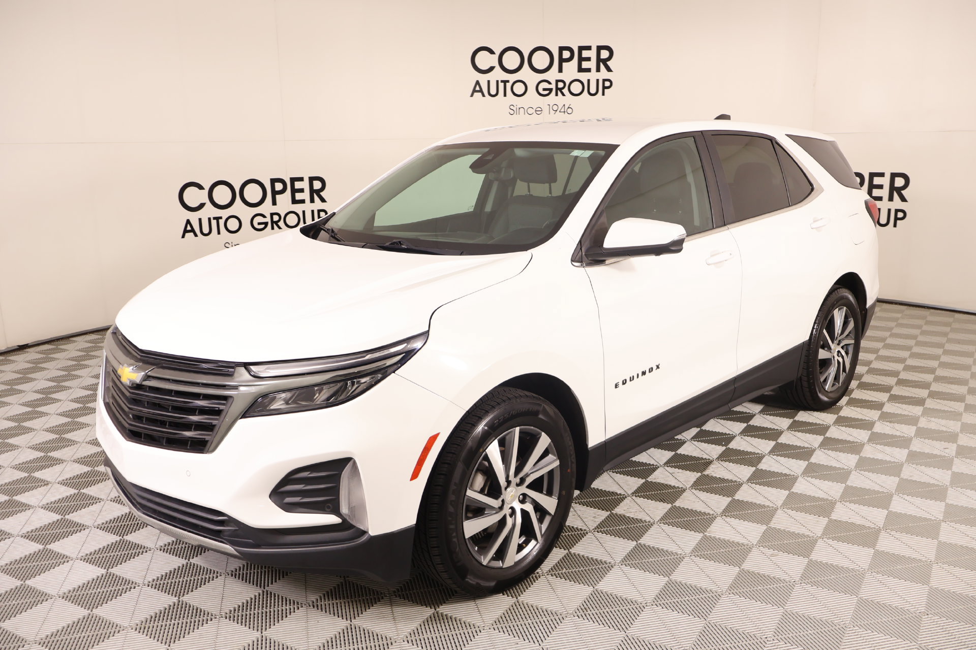 Used 2022 Chevrolet Equinox LT FWD image 10