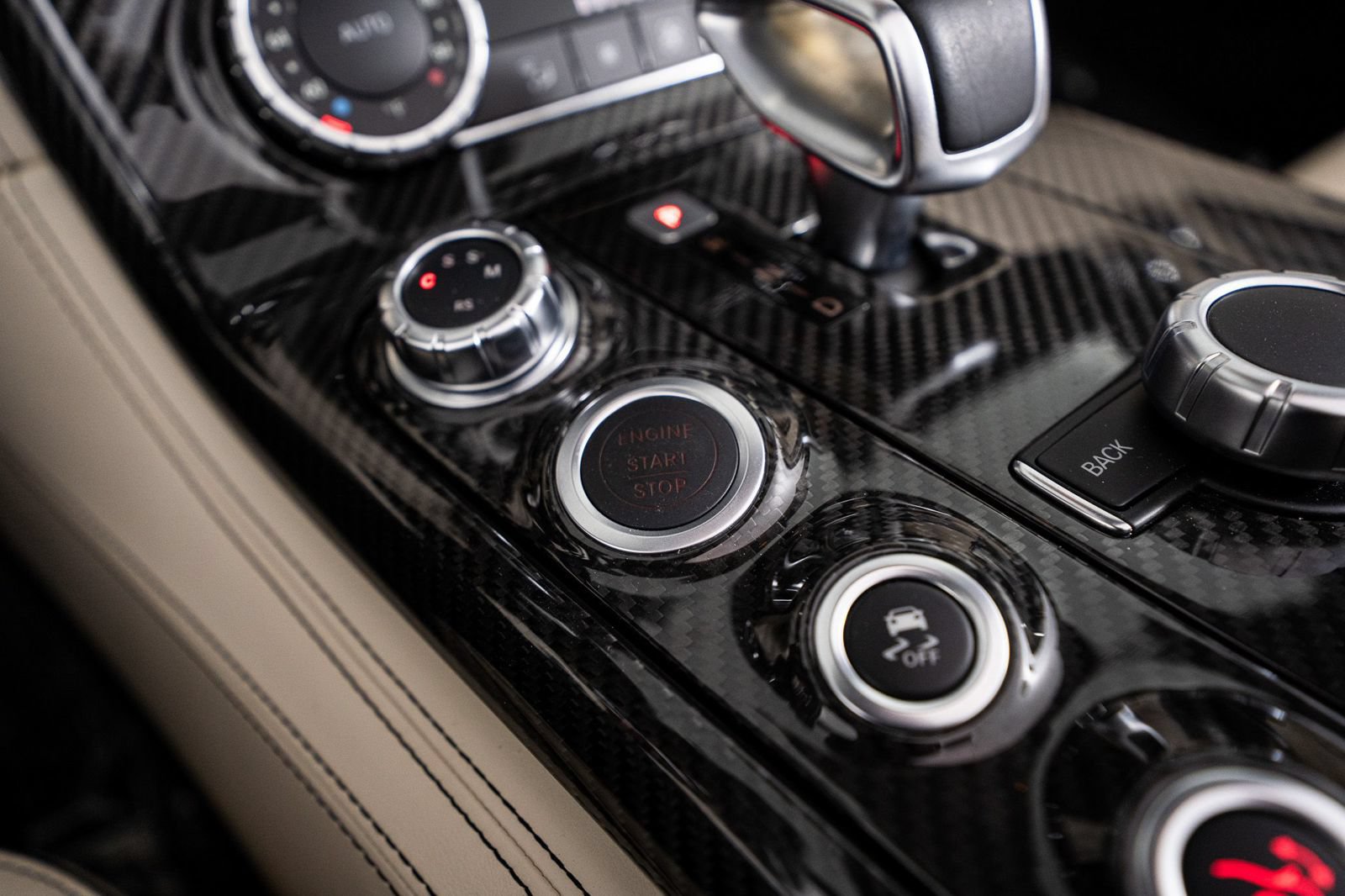 Used 2012 Mercedes-Benz SLS AMG Roadster image 34