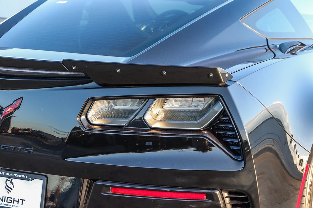 Used 2019 Chevrolet Corvette Z06 RWD image 10