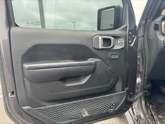 Used 2021 Jeep Wrangler Willys image 8