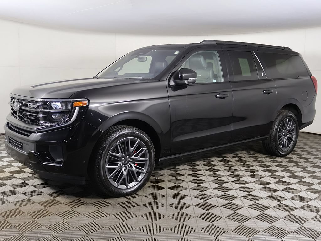 Used 2025 Ford Expedition Max Platinum w/ Stealth Performance Package AWD/4WD image 10