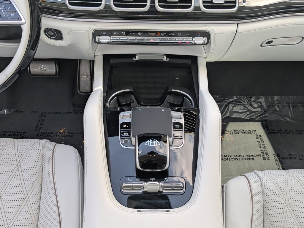 Used 2025 Mercedes-Benz Maybach GLS 600 4MATIC image 6