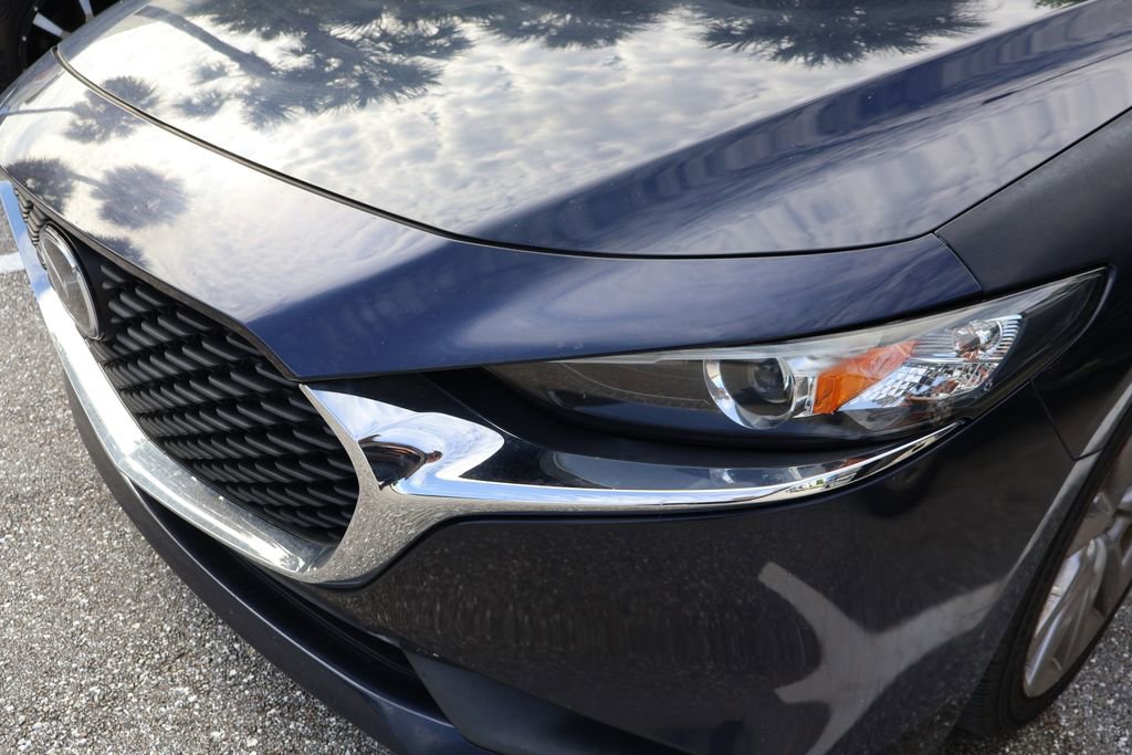 Used 2021 MAZDA MAZDA3 s FWD image 3