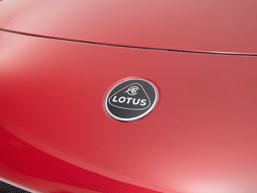 Used 2026 Lotus Emira RWD image 39