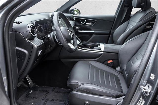 Used 2023 Mercedes-Benz GLC 300 4MATIC image 12