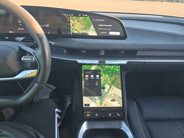 Used 2022 Lucid Air Grand Touring image 12