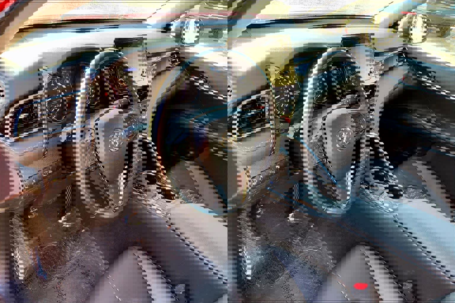 Used 2023 Toyota Camry SE image 17