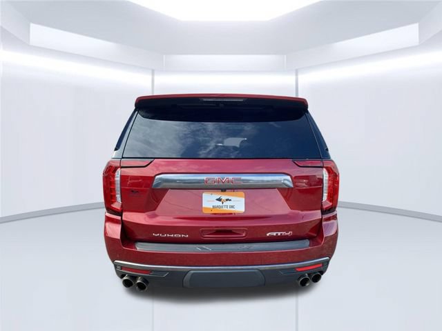 Used 2024 GMC Yukon AT4 w/ Technology Package AWD/4WD image 9
