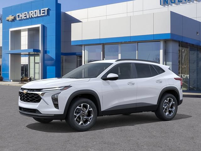 New 2026 Chevrolet Trax LT w/ Driver Confidence Package FWD image 2