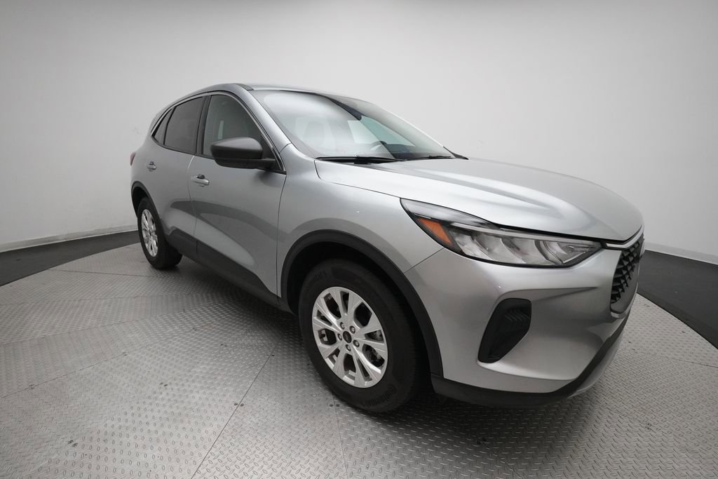 Used 2023 Ford Escape Active w/ Tech Pack #1 AWD/4WD image 36