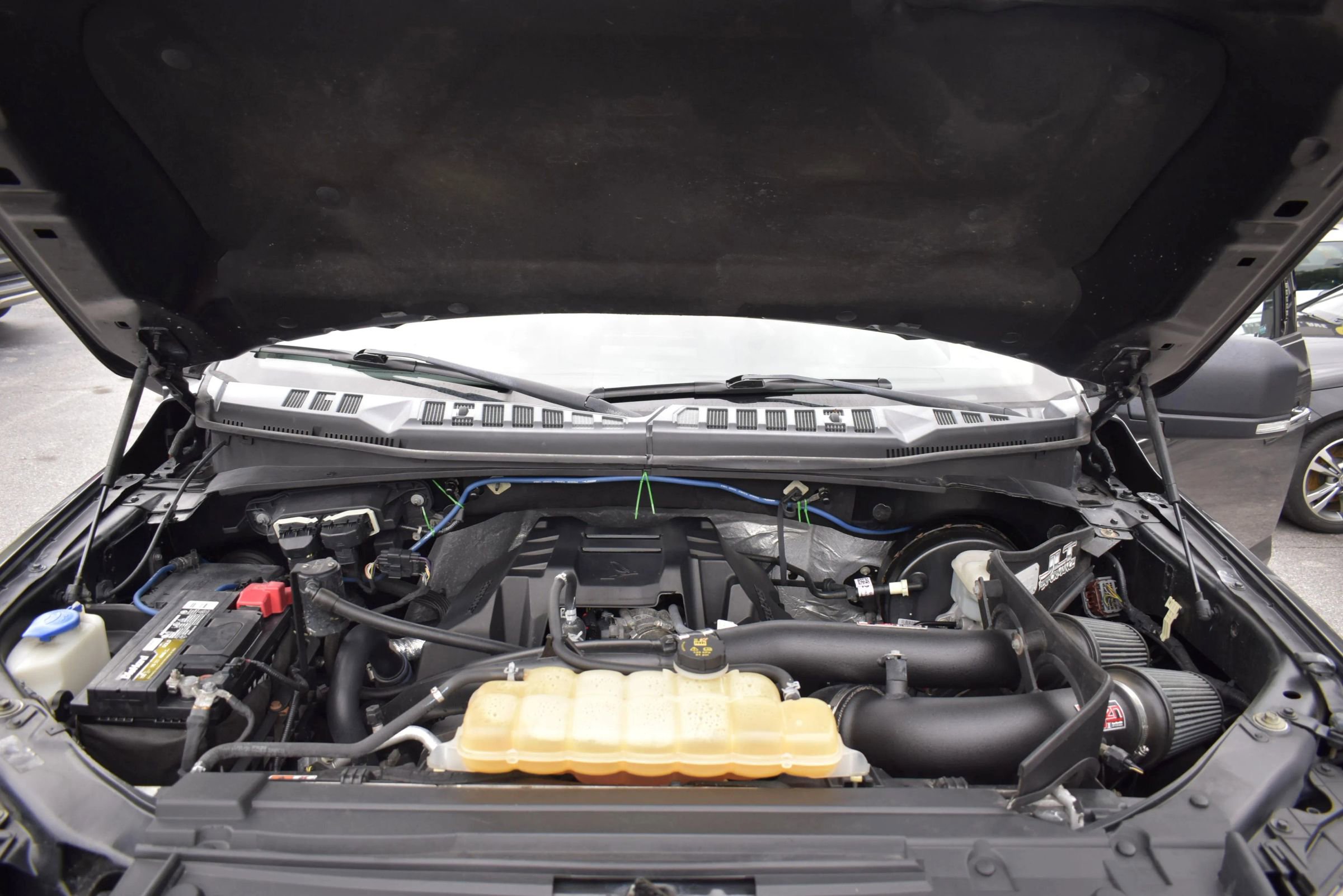 Used 2017 Ford F150 XLT w/ Equipment Group 302A Luxury RWD image 33