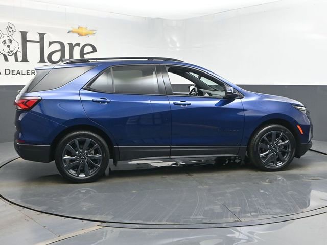 Used 2022 Chevrolet Equinox RS w/ RS Leather Package image 37