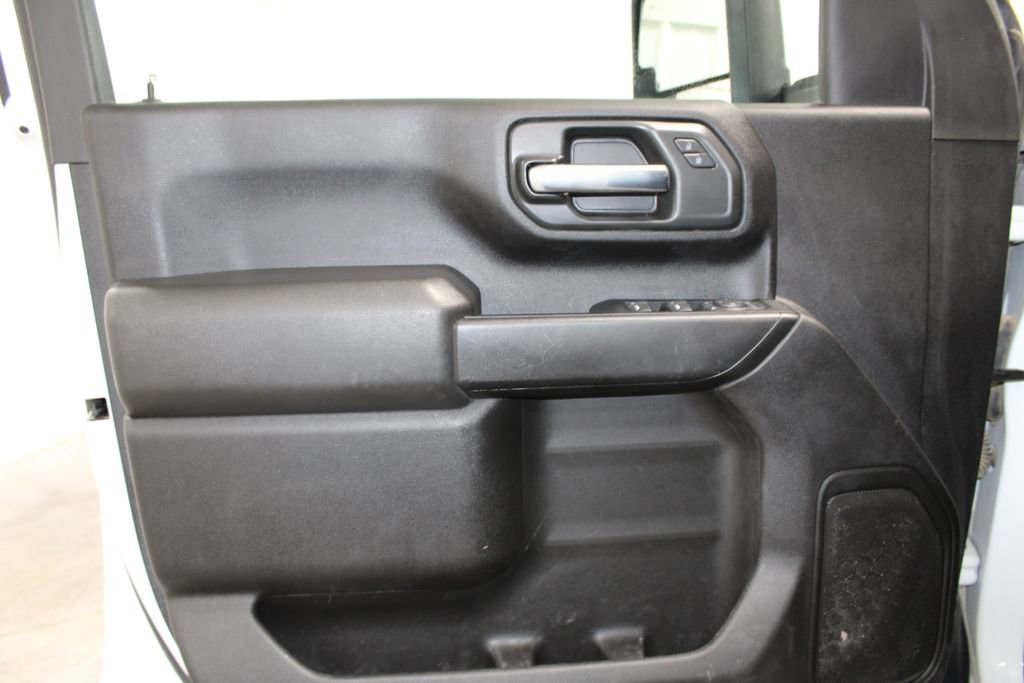 Used 2024 Chevrolet Silverado 2500 Custom w/ Custom Value Package image 22