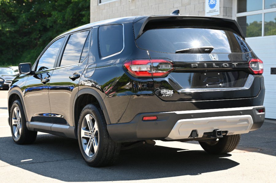 Used 2023 Honda Pilot EX-L image 3
