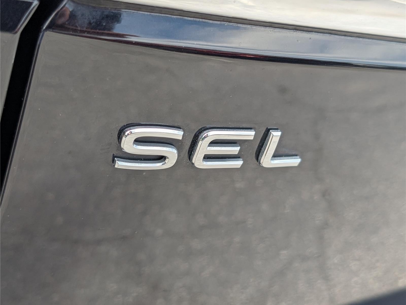 Used 2023 Volkswagen Atlas SEL AWD/4WD image 9