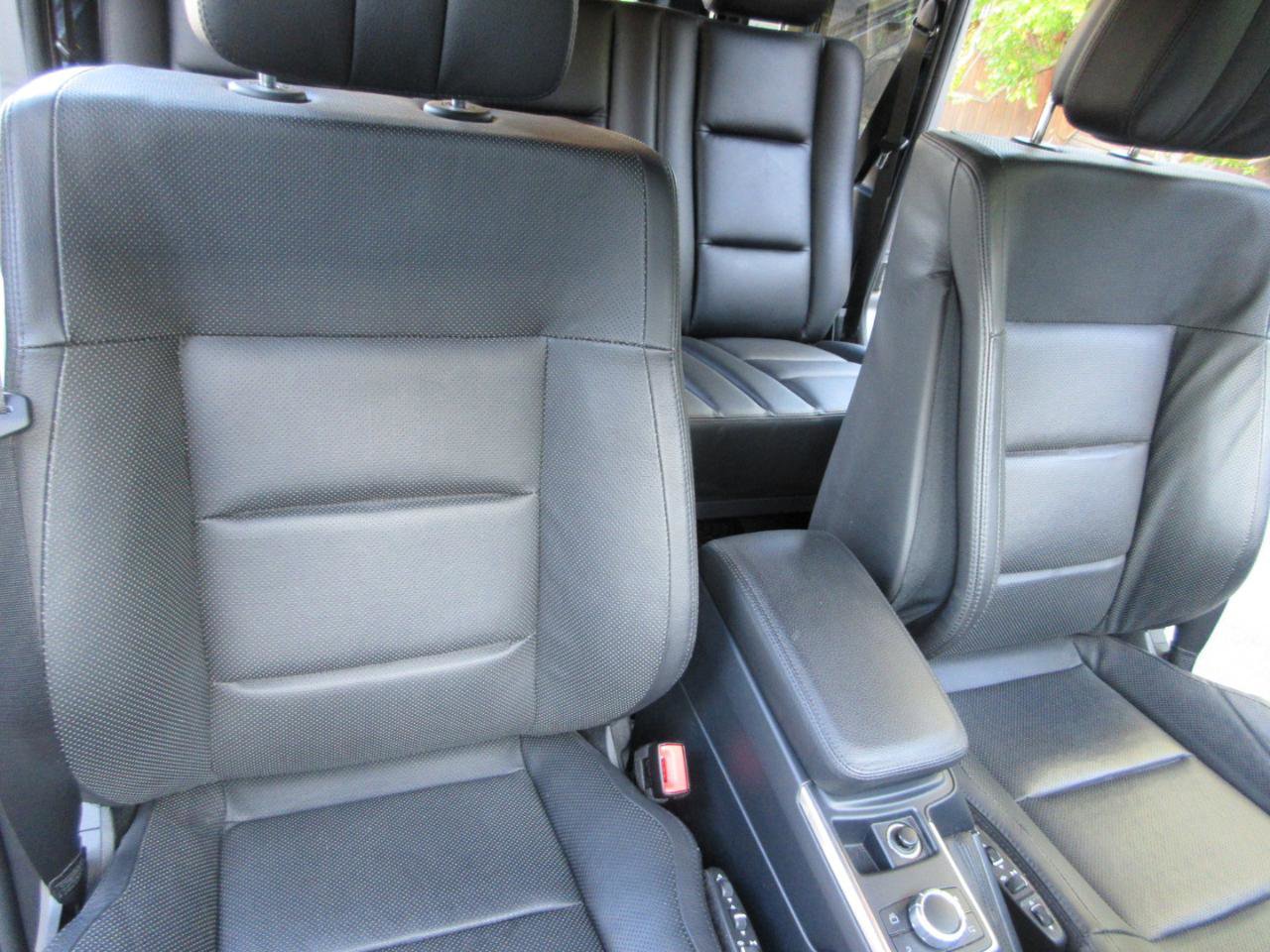 Used 2017 Mercedes-Benz G 550 image 32