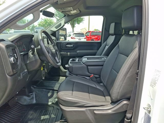 Used 2023 GMC Sierra 3500 Pro w/ Convenience Package RWD image 9