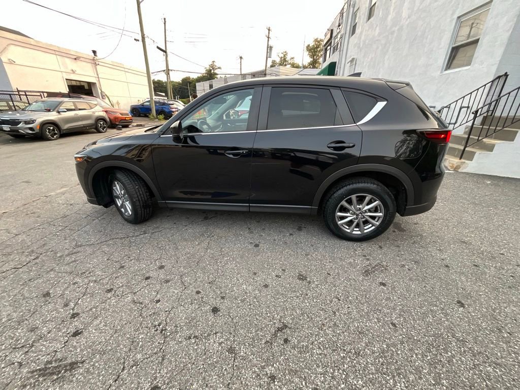 Used 2022 MAZDA CX-5 AWD 2.5 S w/ Preferred Package image 3