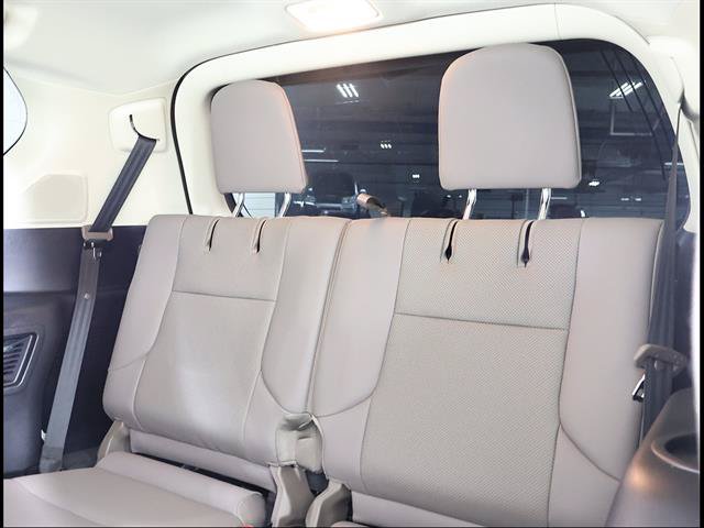 Certified 2023 Lexus GX 460 Premium AWD/4WD image 11