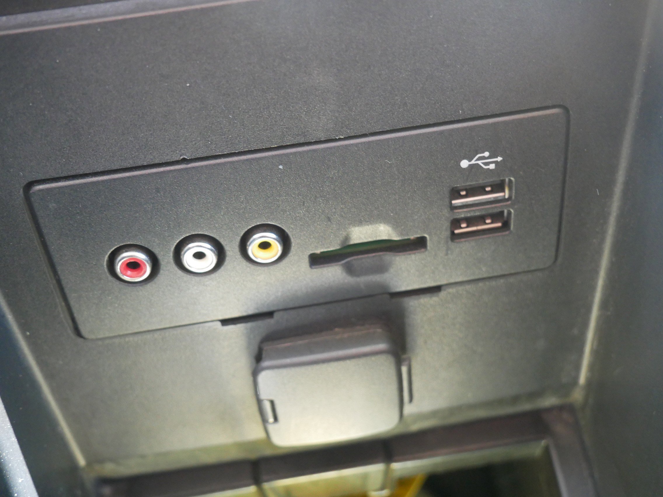 Used 2011 Ford Edge SEL w/ 202A Rapid Spec Order Code AWD/4WD image 28