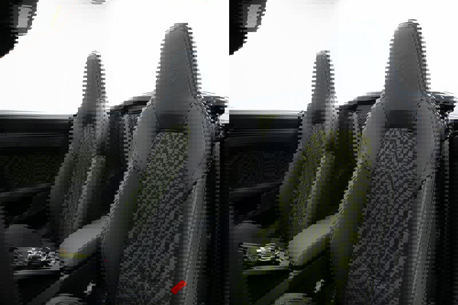 New 2026 Porsche 911 GTS image 5