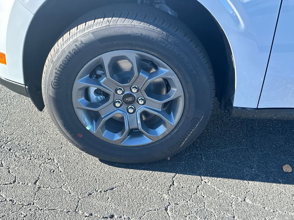 Certified 2025 Ford Maverick XLT w/ XLT Luxury Package image 11