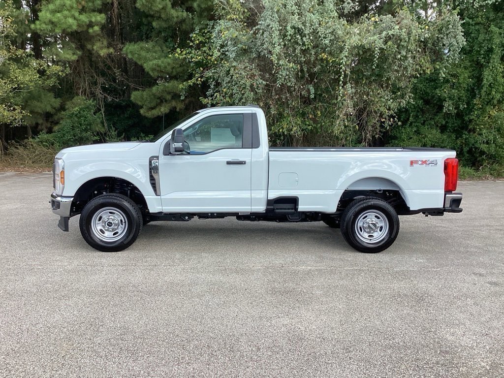 New 2025 Ford F250 XL w/ FX4 Off-Road Package image 6