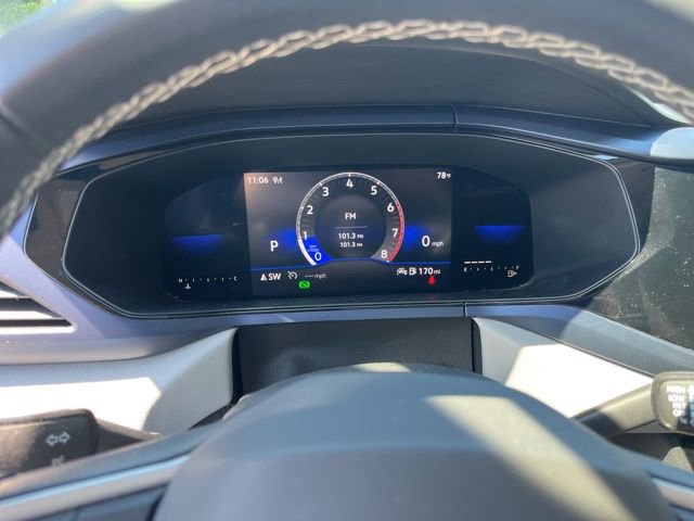Used 2022 Volkswagen Taos SE image 20