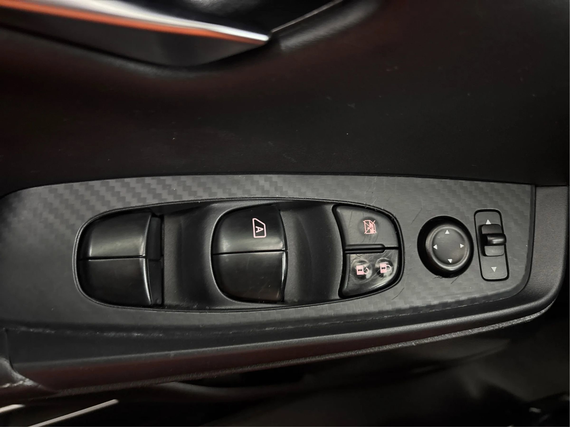 Used 2020 Nissan Sentra SV w/ Trunk Package image 40