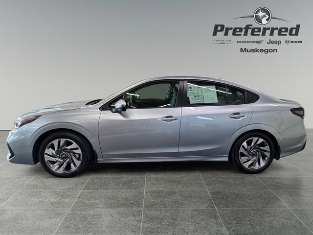Used 2023 Subaru Legacy Limited AWD/4WD image 9