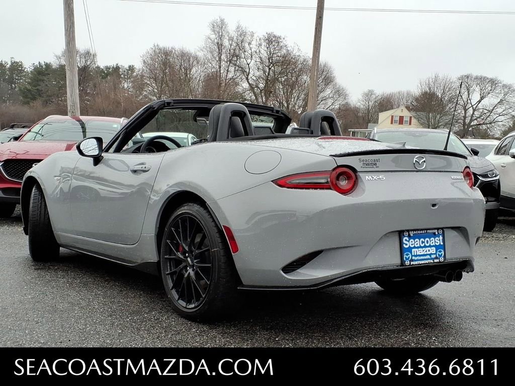 New 2025 MAZDA MX-5 Miata Club w/ Brembo/BBS Recaro Package RWD image 2