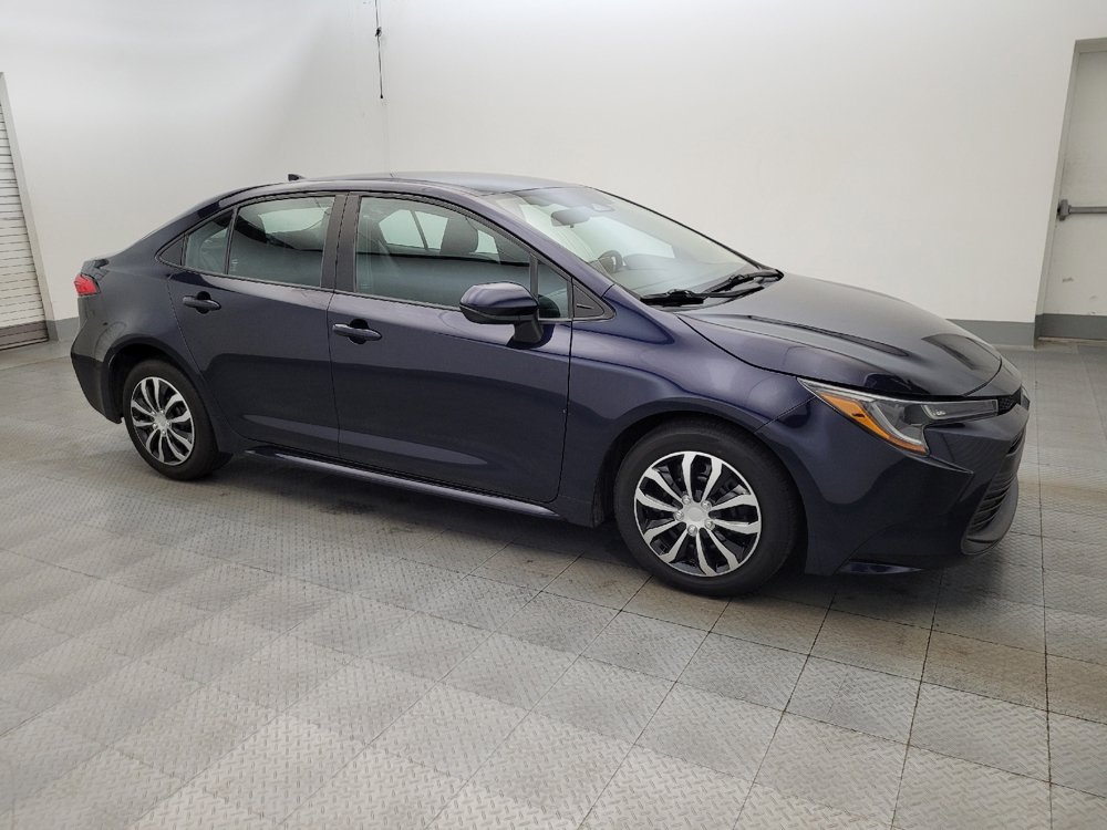 Used 2023 Toyota Corolla LE FWD image 11