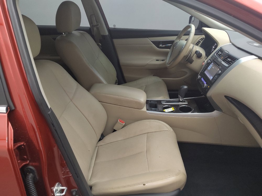 Used 2015 Nissan Altima 3.5 SL FWD image 21