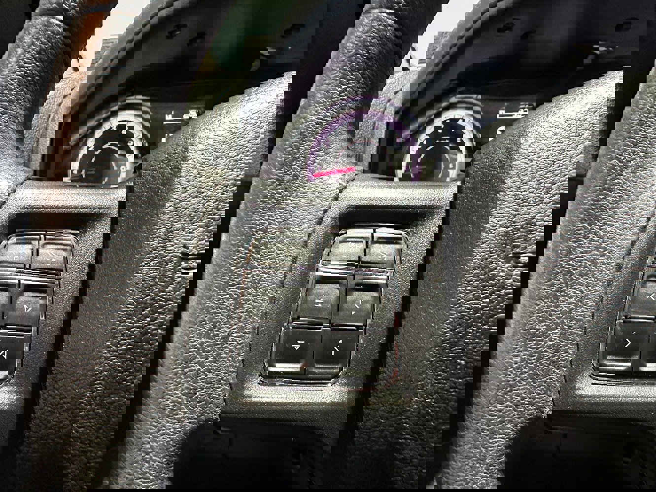 Used 2018 RAM 1500 Express image 16