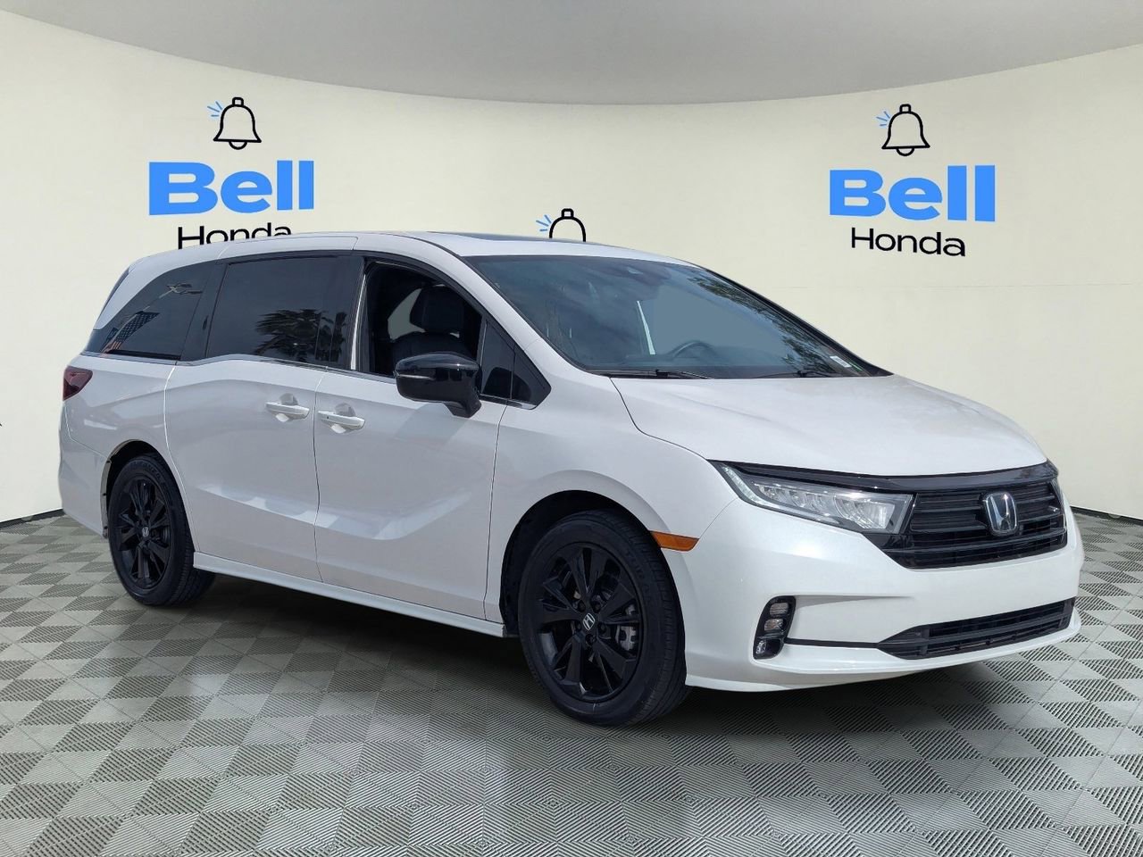 Certified 2024 Honda Odyssey Sport image 6