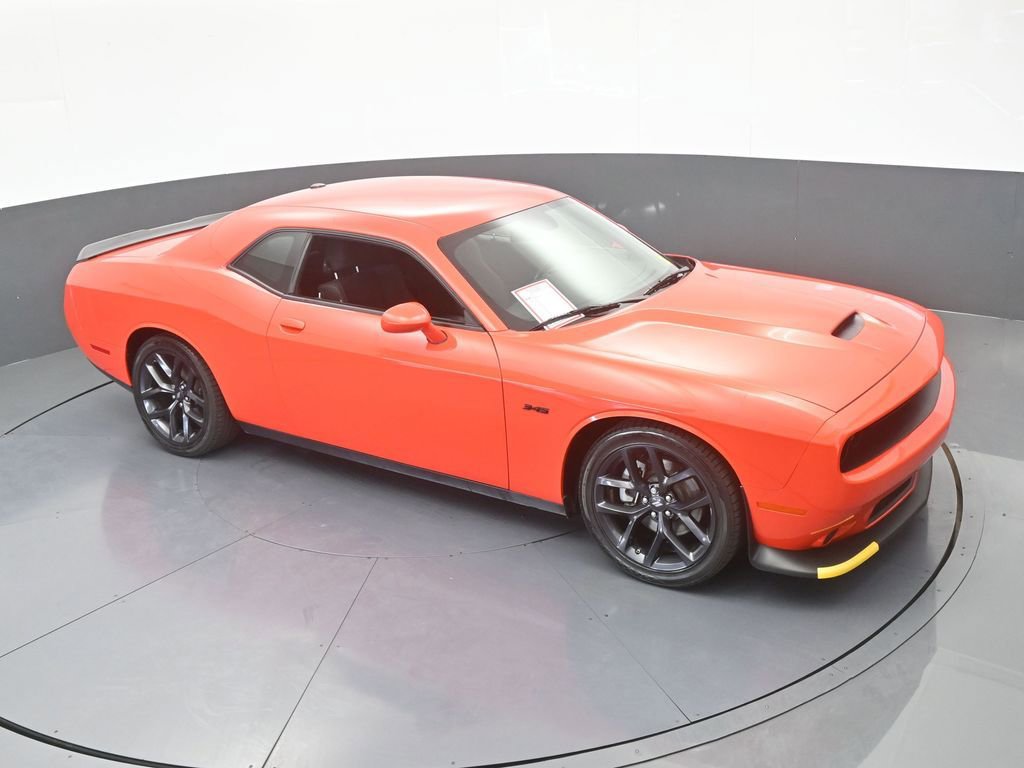 Used 2023 Dodge Challenger R/T w/ Blacktop Package image 44