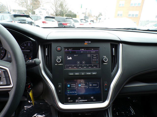 Used 2022 Subaru Legacy image 11